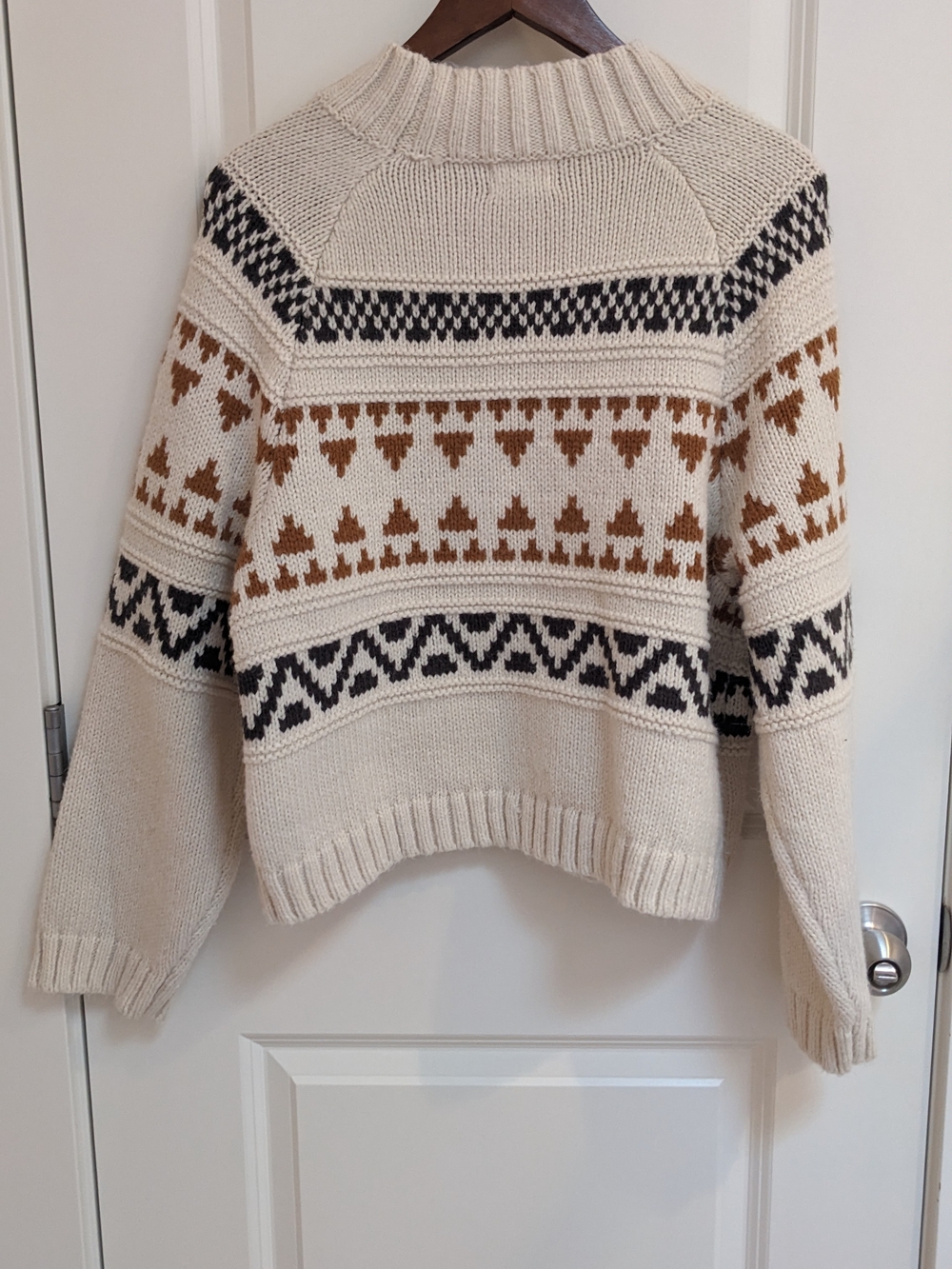 Universal Thread Cream Fair Isle Crewneck Sweater with Brown & Black Accents - Picture 5 of 6